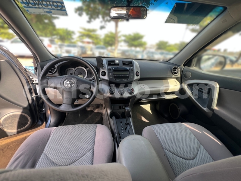 Big with watermark toyota rav4 benin cotonou 24684