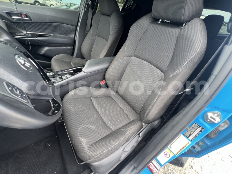 Big with watermark toyota c hr benin cotonou 24688