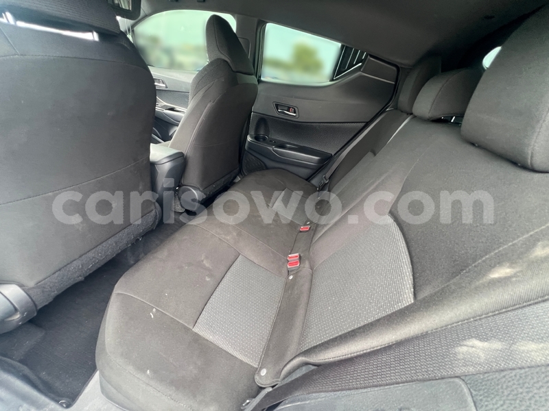 Big with watermark toyota c hr benin cotonou 24688