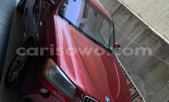 Acheter Occasion Voiture BMW X3 Rouge à Cotonou, Benin Acheter Occasion Voiture BMW X3 Rouge à Cotonou, Benin
