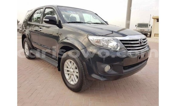 Acheter Import Voiture Toyota Fortuner Autre à Import - Dubai, Benin Acheter Import Voiture Toyota Fortuner Autre à Import - Dubai, Benin