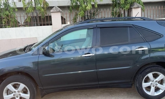 Acheter Occasion Voiture Lexus RX 330 Noir à Cotonou, Benin Acheter Occasion Voiture Lexus RX 330 Noir à Cotonou, Benin