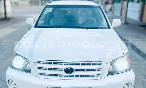 Acheter Occasion Voiture Toyota Highlander Blanc à Cotonou, Benin Acheter Occasion Voiture Toyota Highlander Blanc à Cotonou, Benin