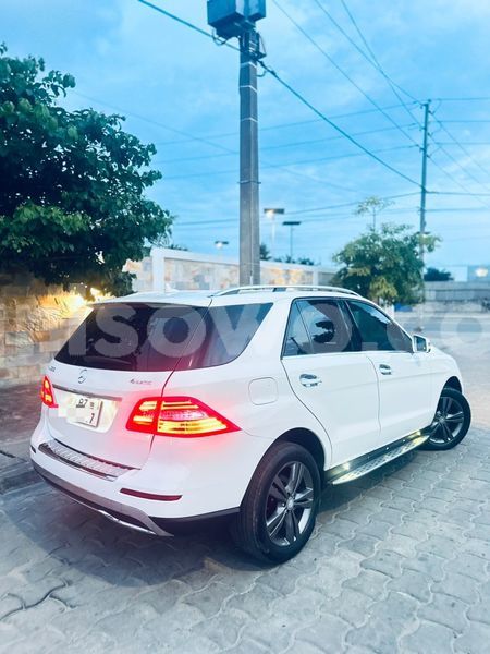 Big with watermark mercedes benz ml class benin cotonou 24704