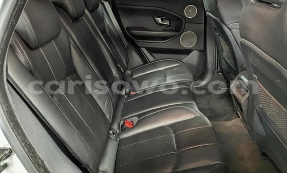 Acheter Occasion Voiture Range Rover Evoque Gris à Cotonou, Benin Acheter Occasion Voiture Range Rover Evoque Gris à Cotonou, Benin