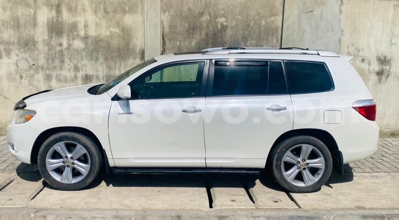 Big with watermark toyota highlander benin cotonou 24732