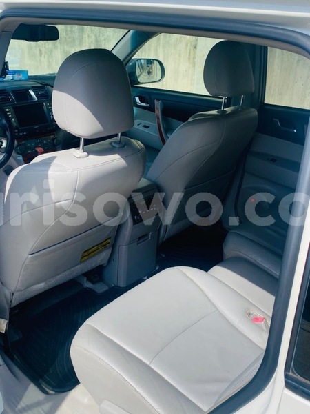 Big with watermark toyota highlander benin cotonou 24732