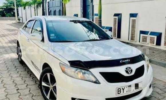 Ra Àlòkù Toyota Camry Miiran Ọkọ̀ in Cotonou ni Benin Ra Àlòkù Toyota Camry Miiran Ọkọ̀ in Cotonou ni Benin