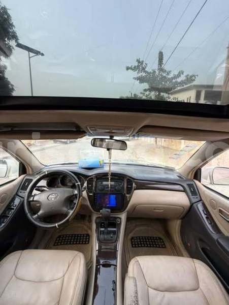Big with watermark toyota highlander benin abomey calavi 24757
