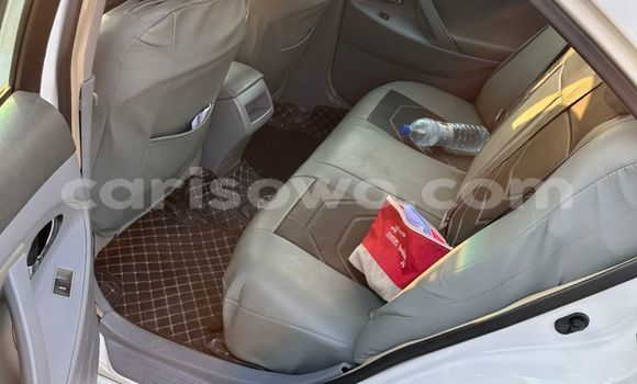 Acheter Occasion Voiture Toyota Camry Blanc à Cotonou, Benin