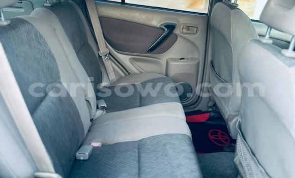Acheter Occasion Voiture Toyota RAV4 Blanc à Cotonou, Benin Acheter Occasion Voiture Toyota RAV4 Blanc à Cotonou, Benin