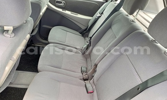 Acheter Occasion Voiture Nissan Almera Tino Gris à Cotonou, Benin Acheter Occasion Voiture Nissan Almera Tino Gris à Cotonou, Benin