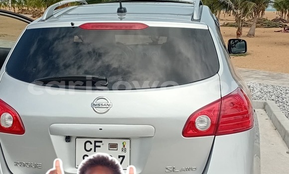 Acheter Occasion Voiture Nissan Rogue Blanc à Cotonou, Benin