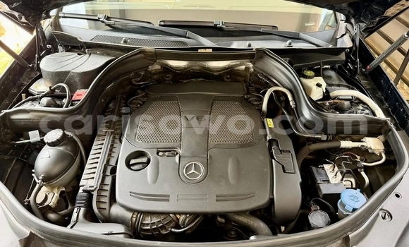 Acheter Occasion Voiture Mercedes-Benz GLK–Class Noir à Cotonou, Benin Acheter Occasion Voiture Mercedes-Benz GLK–Class Noir à Cotonou, Benin