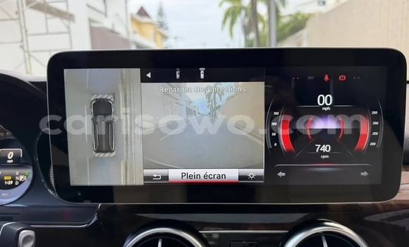 Acheter Occasion Voiture Mercedes-Benz GLK–Class Noir à Cotonou, Benin Acheter Occasion Voiture Mercedes-Benz GLK–Class Noir à Cotonou, Benin