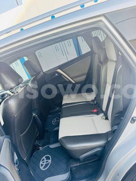 Big with watermark toyota rav4 benin cotonou 24791