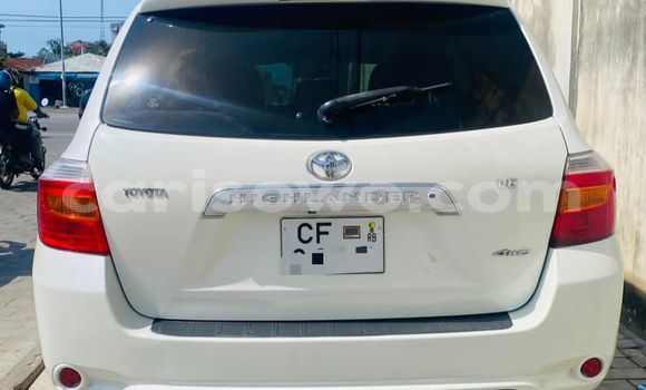 Acheter Occasion Voiture Toyota Highlander Gris à Cotonou, Benin Acheter Occasion Voiture Toyota Highlander Gris à Cotonou, Benin