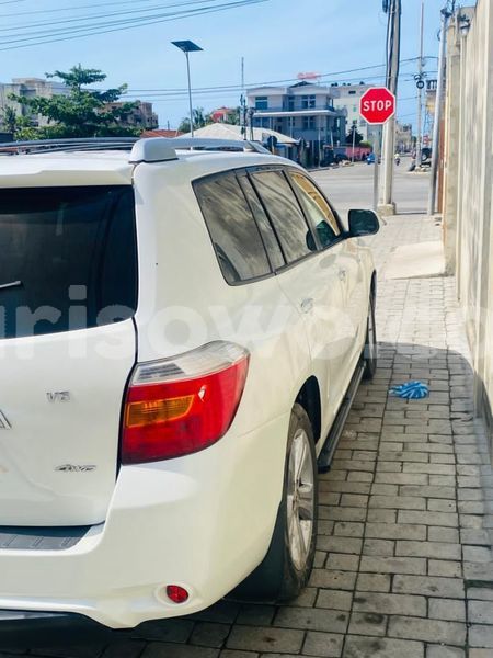 Big with watermark toyota highlander benin cotonou 24801