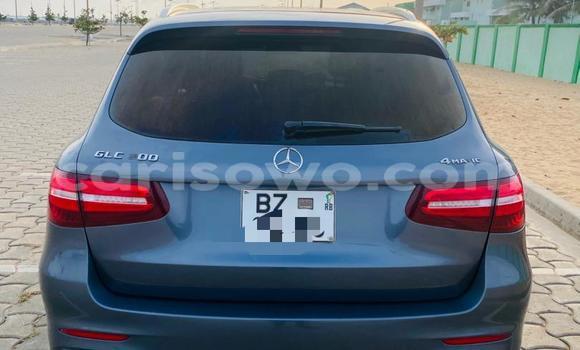 Ra Àlòkù Mercedes-Benz GLC Silver Ọkọ̀ in Cotonou ni Benin Ra Àlòkù Mercedes-Benz GLC Silver Ọkọ̀ in Cotonou ni Benin