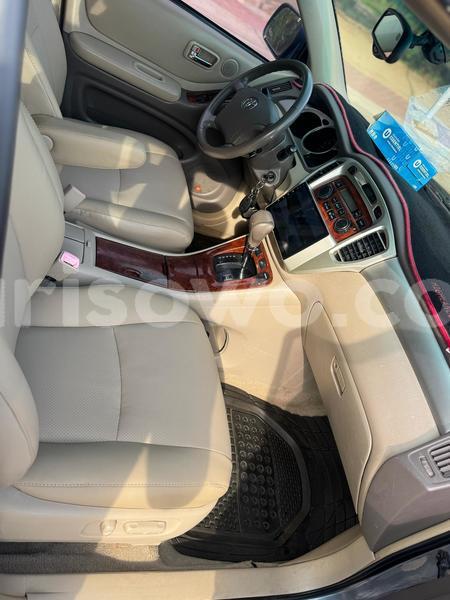 Big with watermark toyota highlander benin cotonou 24808