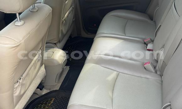 Ra Àlòkù Toyota Highlander Brown Ọkọ̀ in Cotonou ni Benin Ra Àlòkù Toyota Highlander Brown Ọkọ̀ in Cotonou ni Benin