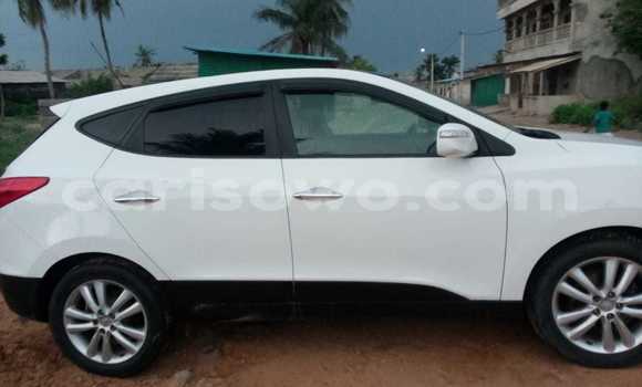 Acheter Occasion Voiture Hyundai Tucson Noir à Cotonou, Benin Acheter Occasion Voiture Hyundai Tucson Noir à Cotonou, Benin
