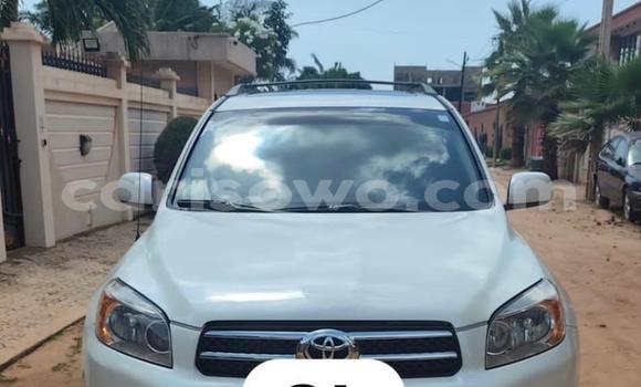 Acheter Occasion Voiture Toyota RAV4 Noir à Cotonou, Benin Acheter Occasion Voiture Toyota RAV4 Noir à Cotonou, Benin