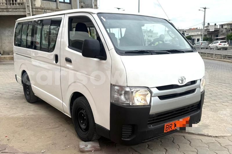 Big with watermark toyota hiace benin cotonou 24817