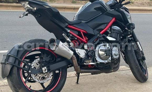 Ra Àlòkù Kawasaki Z Black Mọto in Cotonou ni Benin Ra Àlòkù Kawasaki Z Black Mọto in Cotonou ni Benin