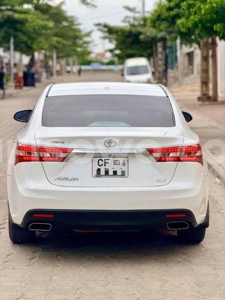 Big with watermark toyota avalon benin cotonou 24821
