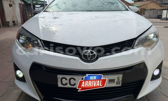 Acheter Occasion Voiture Toyota Corolla Noir à Cotonou, Benin Acheter Occasion Voiture Toyota Corolla Noir à Cotonou, Benin