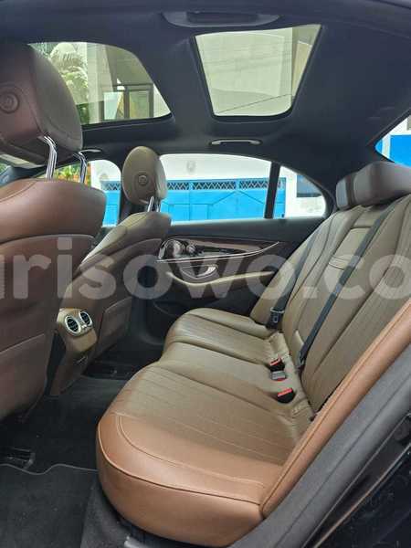 Big with watermark mercedes viano benin cotonou 24826