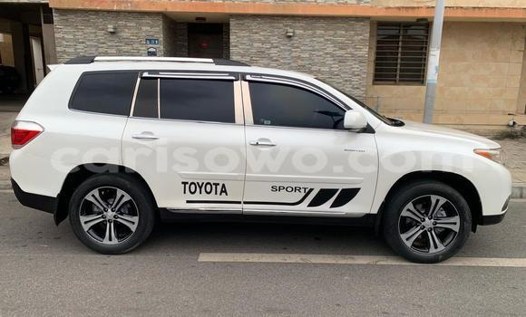 Acheter Occasion Voiture Toyota Highlander Gris à Cotonou, Benin