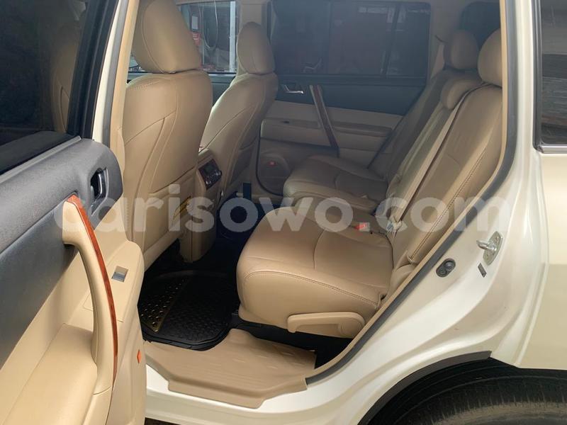 Big with watermark toyota highlander benin cotonou 24827