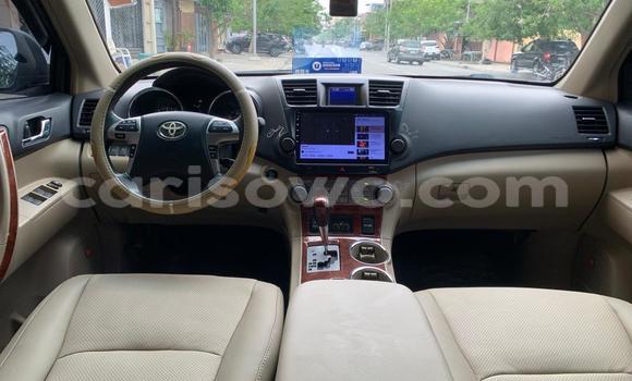 Acheter Occasion Voiture Toyota Highlander Gris à Cotonou, Benin Acheter Occasion Voiture Toyota Highlander Gris à Cotonou, Benin