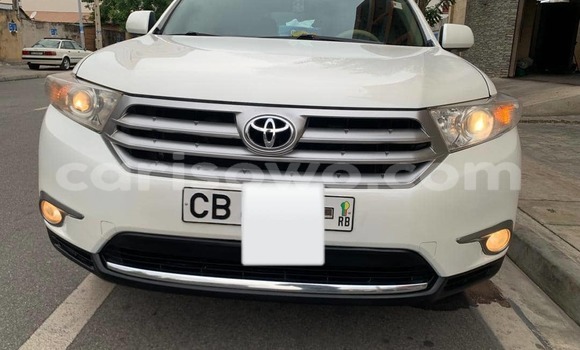 Acheter Occasion Voiture Toyota Highlander Gris à Cotonou, Benin Acheter Occasion Voiture Toyota Highlander Gris à Cotonou, Benin