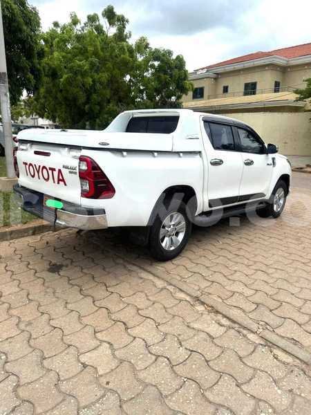 Big with watermark toyota hilux benin cotonou 24833