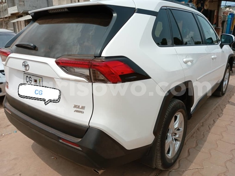 Big with watermark toyota rav4 benin cotonou 24838