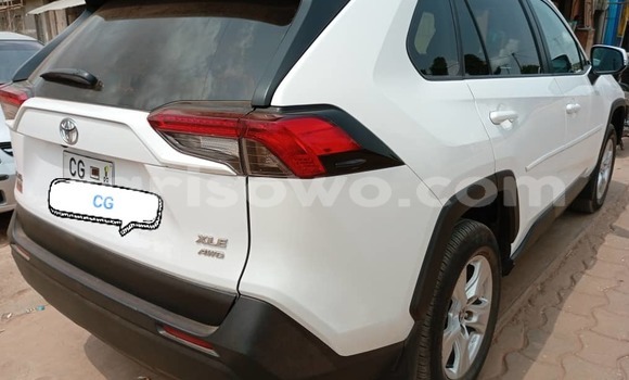 Acheter Occasion Voiture Toyota RAV4 Other à Cotonou, Benin Acheter Occasion Voiture Toyota RAV4 Other à Cotonou, Benin