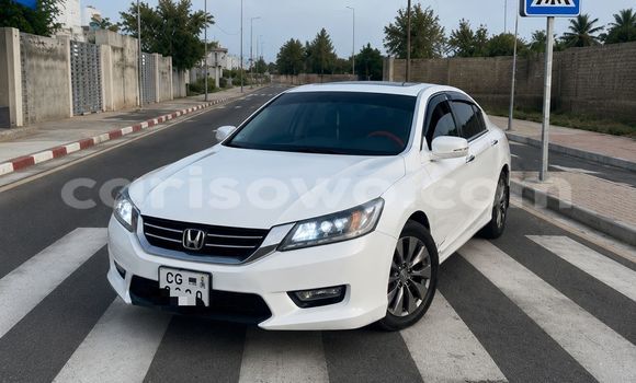 Buy Used Honda Accord White Car in Cotonou in Benign Buy Used Honda Accord White Car in Cotonou in Benign