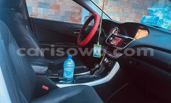 Buy Used Honda Accord White Car in Cotonou in Benign Buy Used Honda Accord White Car in Cotonou in Benign