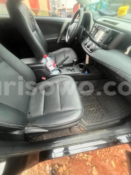 Big with watermark toyota rav4 benin cotonou 24844