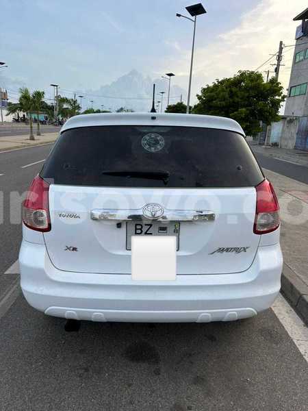 Big with watermark toyota matrix benin cotonou 24848