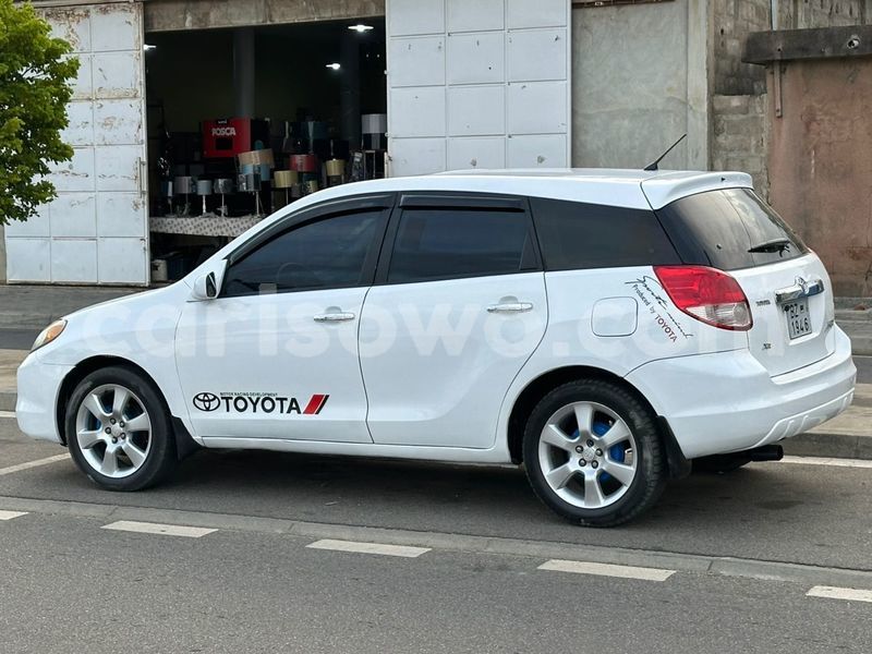 Big with watermark toyota matrix benin cotonou 24848