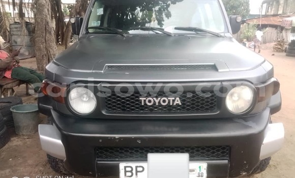 Acheter Occasion Voiture Toyota FJ Cruiser Noir à Cotonou, Benin