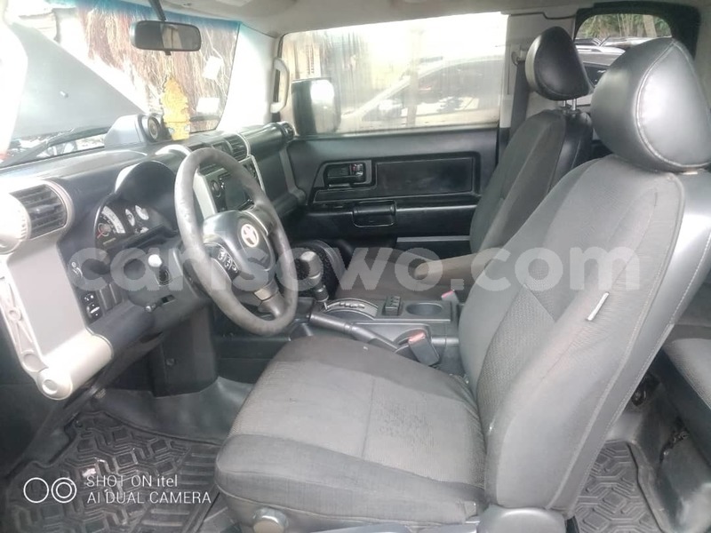 Big with watermark toyota fj cruiser benin cotonou 24851
