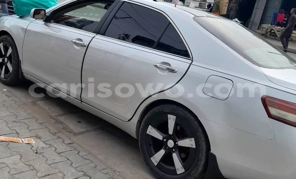 Acheter Occasion Voiture Toyota Camry Gris à Cotonou, Benin