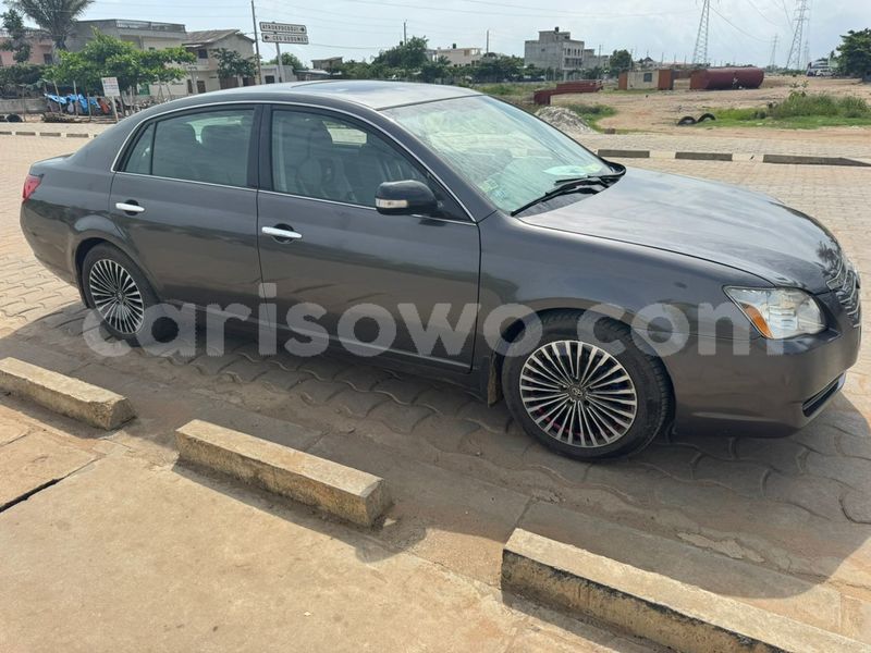 Big with watermark toyota avalon benin cotonou 24865