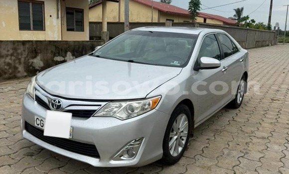 Acheter Occasion Voiture Toyota Camry Blanc à Cotonou, Benin Acheter Occasion Voiture Toyota Camry Blanc à Cotonou, Benin