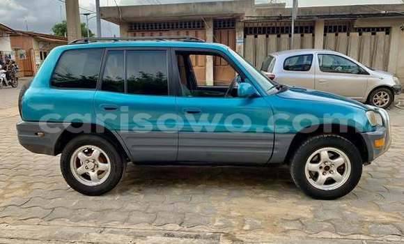 Sayi Na hannu Toyota RAV4 Sauran Mota in Cotonou a Benin Sayi Na hannu Toyota RAV4 Sauran Mota in Cotonou a Benin